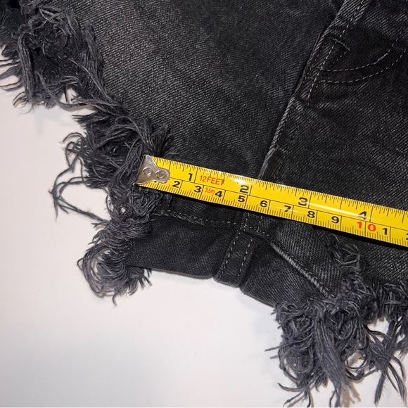 WeTheFree Black Frayed Denim Women Shorts,25 - Picture 8 of 9